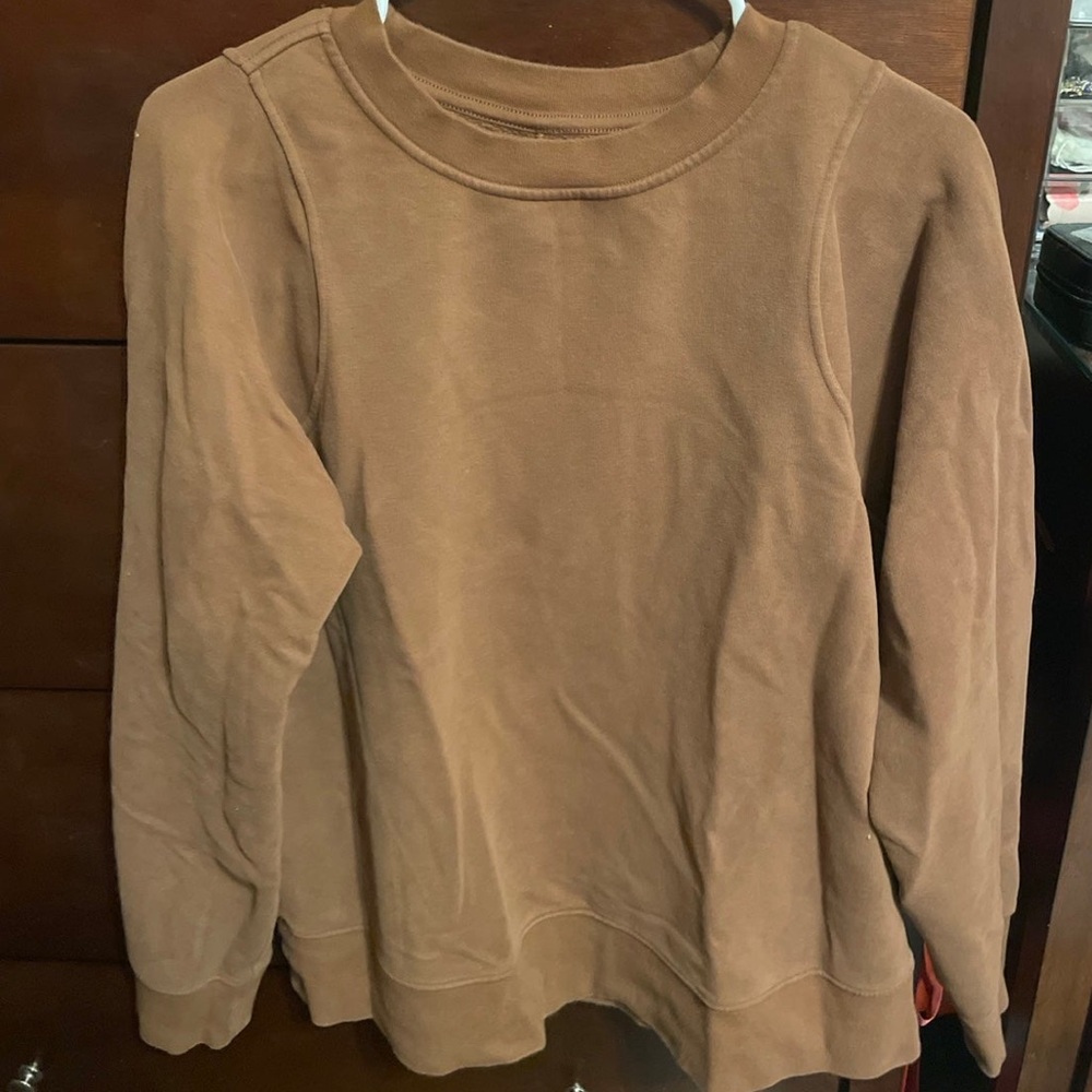Loungeful crewneck pullover lululemon Size 10 roasted brown